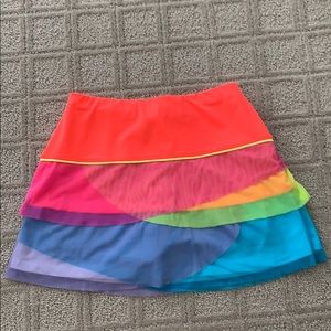 Colorful lucky in Live “Girls” tennis skirt